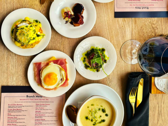 Spectacular Holiday Brunch Menu (Dec. 24, 25, 31 & January 1)